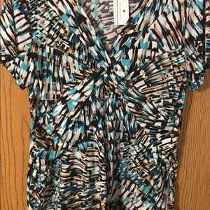 Short sleeve tie top